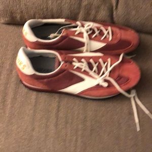 Brooks running company